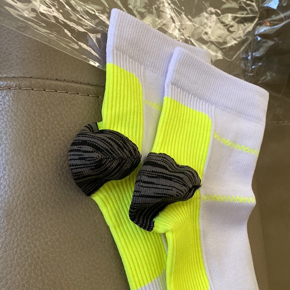 Compress Socks - Picture 8 of 10